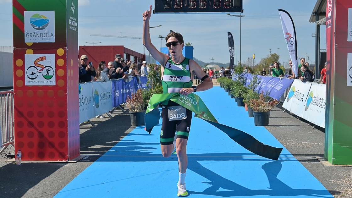 Dinis Ferreira e Mariana Vargem campeões de Duatlo Sprint