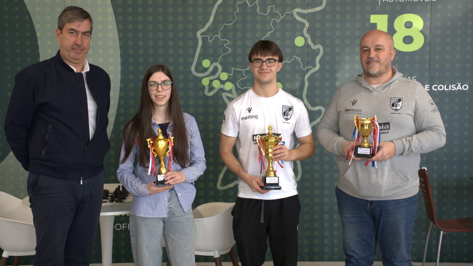 José Lucas Silva triunfa em Penafiel