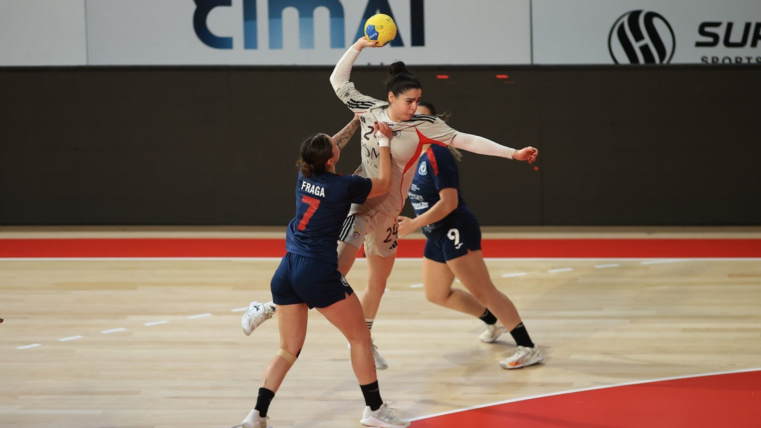 Meias-finais da Taça Feminina definidas