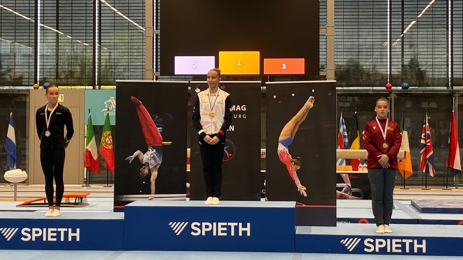 Seleção de Artística com três medalhas no Luxemburgo