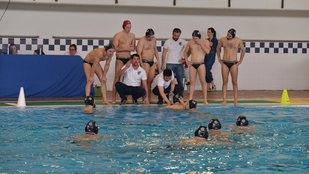 Vitória SC entra a vencer no playoff