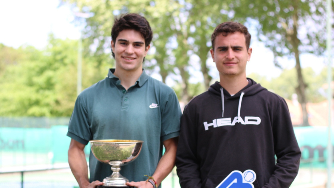 Carolina Correia e Luis Miguel Saraiva campeões regionais