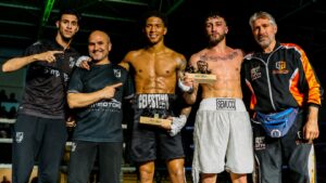 Celestino Lima vence combate internacional de Boxe