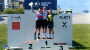 Daniela Campos garante três pódios em Praga