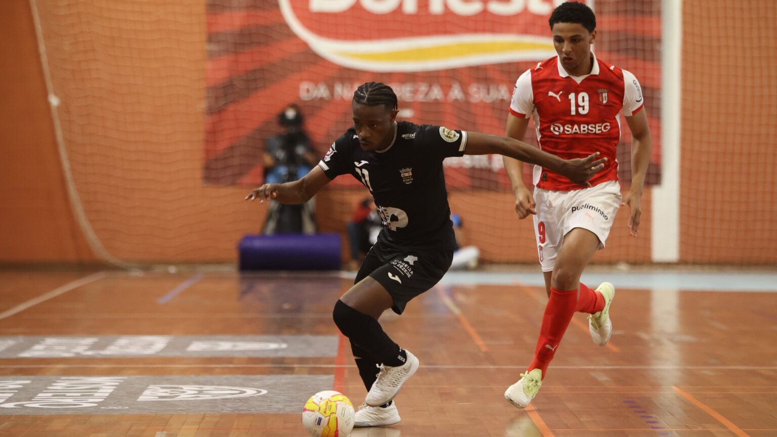 Sp. Braga entra a perder nos quartos de final