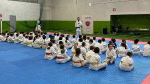 AJKP com estágio de Karaté em Guimarães
