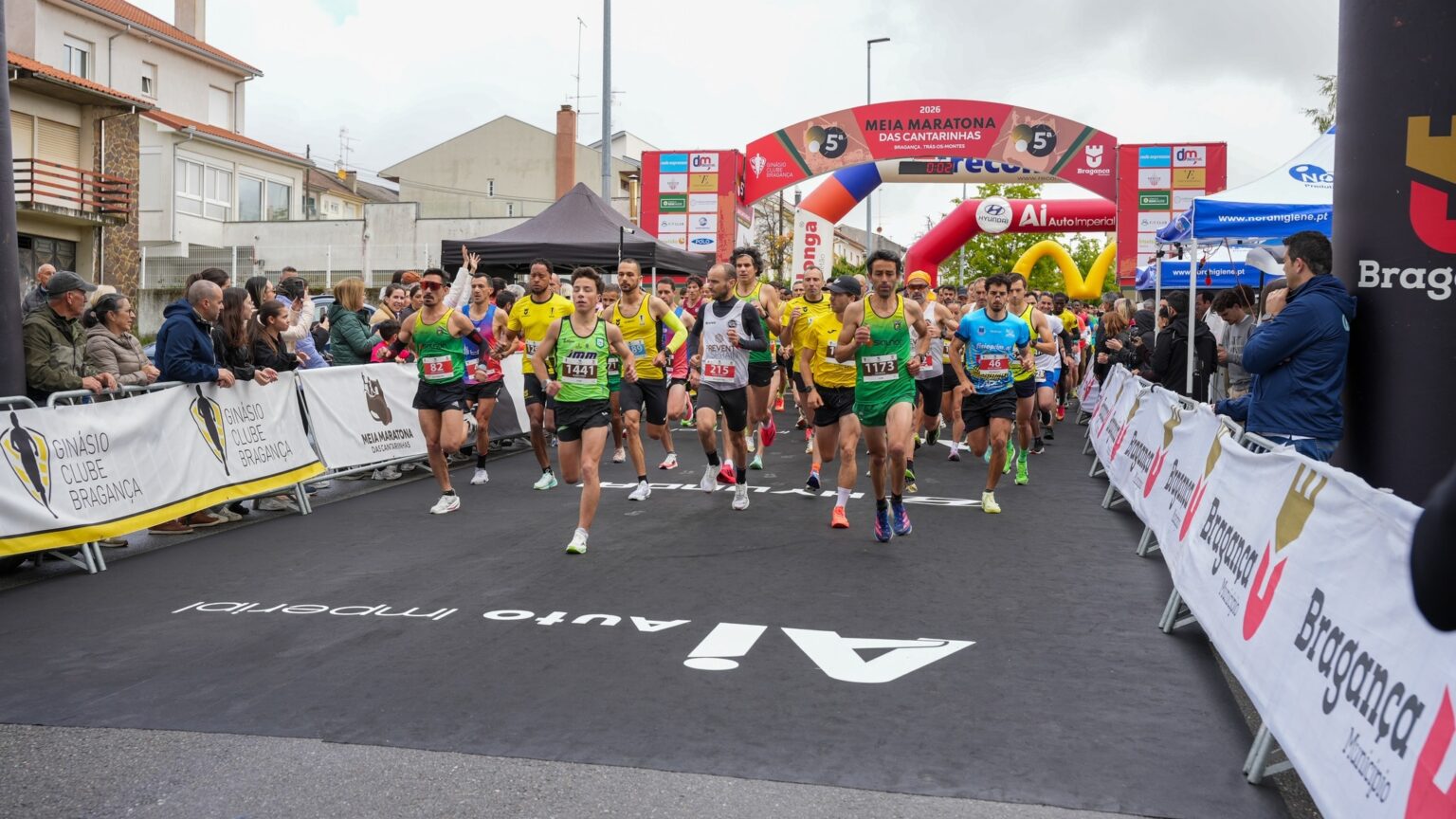 Rui Teixeira e Mónica Silva ganham Meia Maratona das Cantarinhas