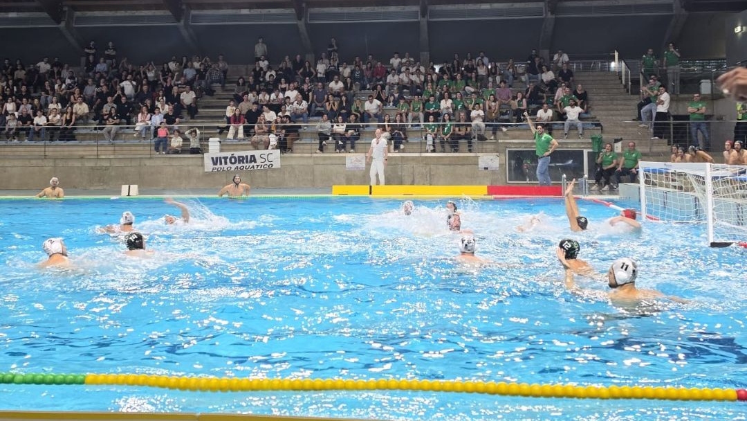 Vitória SC e Fluvial empatados na final do campeonato