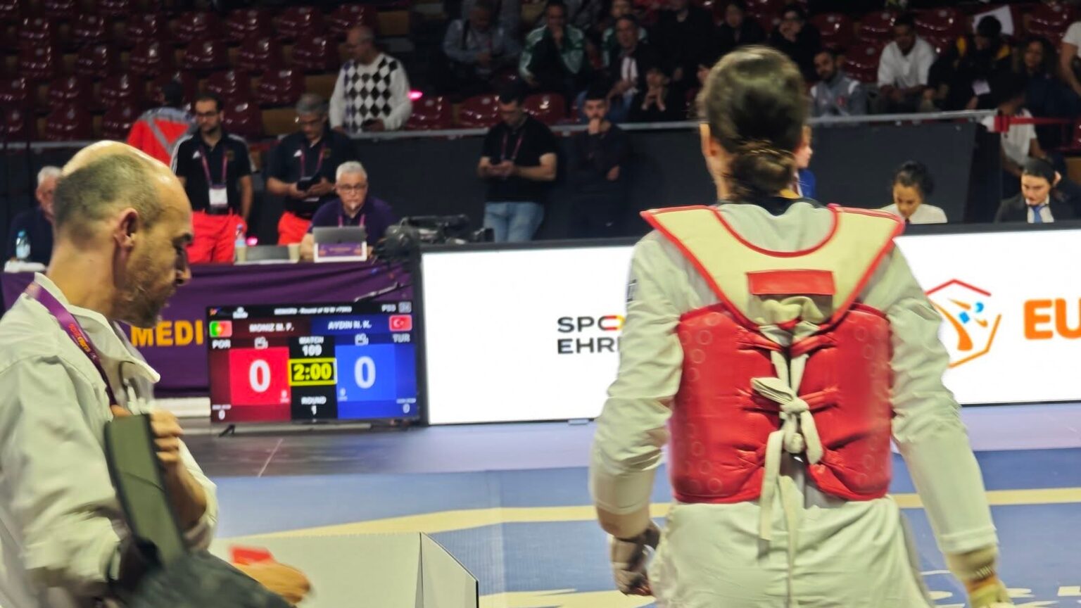 Portugueses com top-10 no Europeu de Taekwondo