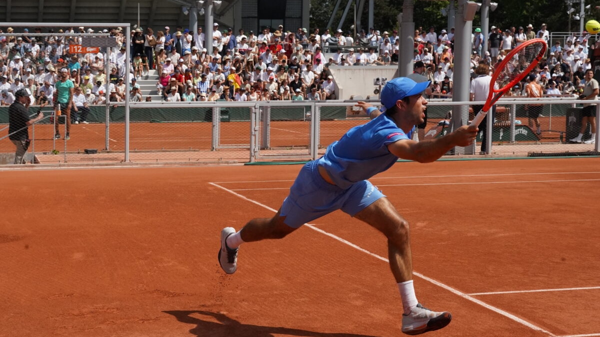 Nuno Borges entra a vencer em Roland Garros