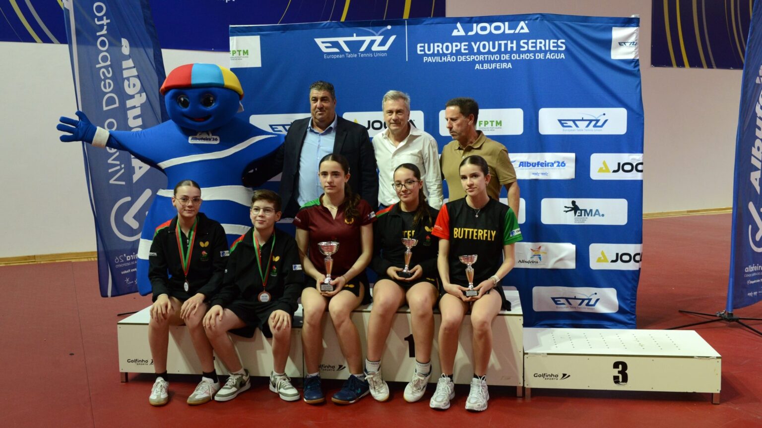 Seleção assegura oito medalhas em Albufeira