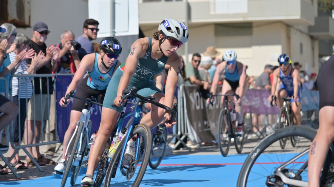 Madalena Almeida é 8.ª em Taça da Europa de Triatlo
