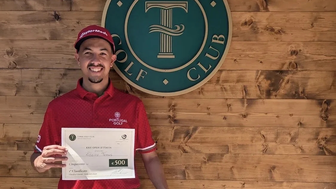 Tomás Ribeiro renova título no Open de Itália Pitch&Putt