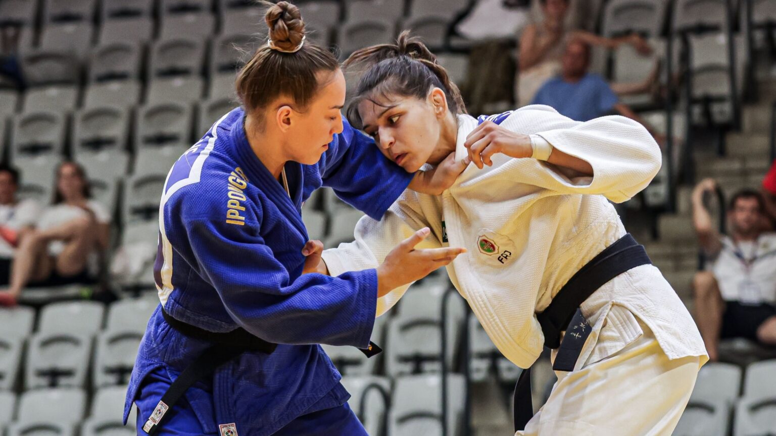 Joana Crisóstomo de ouro em Judo na Chéquia