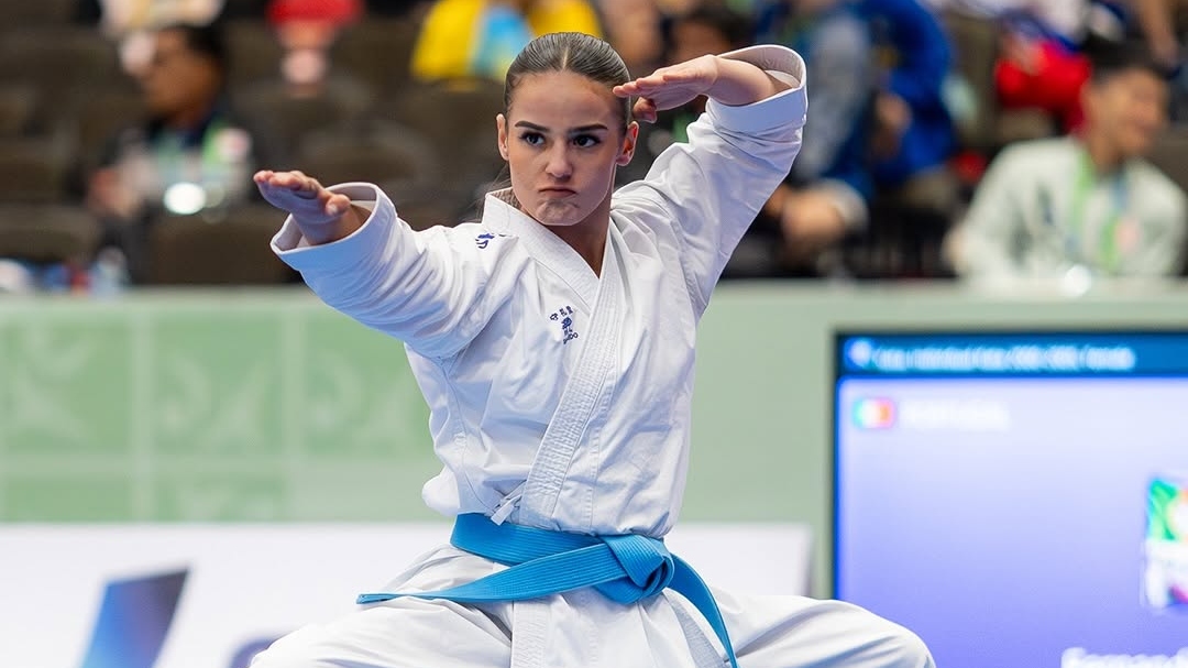 Natacha Fernandes é prata no Mundial de Kata