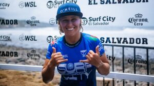 Yolanda Hopkins fica na 2.ª ronda em El Salvador