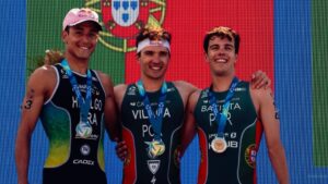 Ouro e bronze em etapa do Mundial de Triatlo