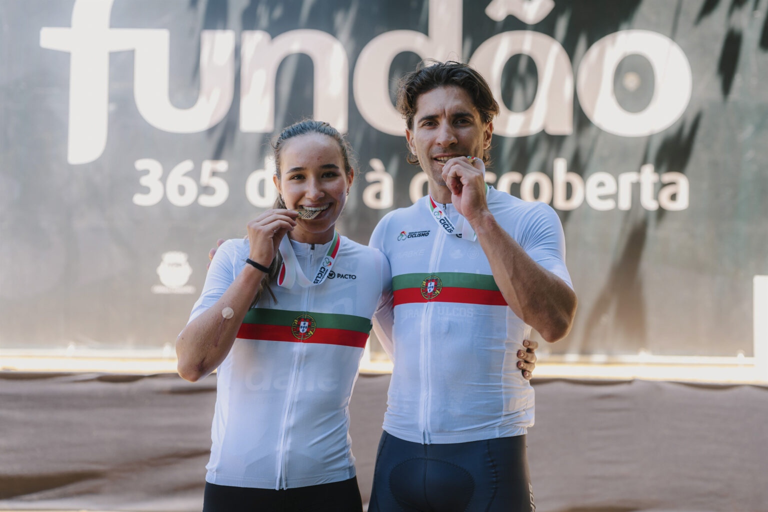 Ricardo Marinheiro e Ana Santos conquistam camisolas de Campeões Nacionais de XCC