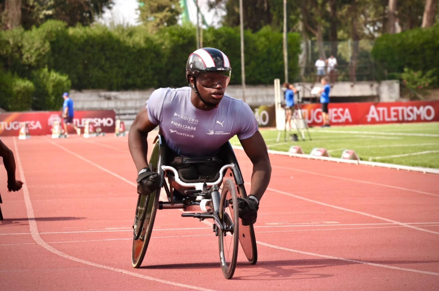 Mamudo Baldé bate recorde do mundo dos 100m