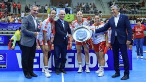 Benfica conquista Supertaça feminina