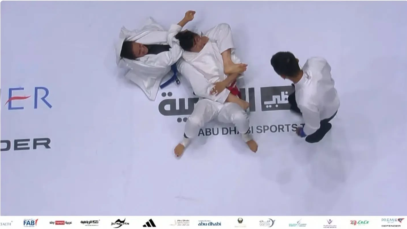 Marina Cantarelli de bronze no Mundial de Ju Jitsu