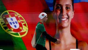 Francisca Martins é 9.ª nos 200 metros livres