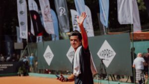 Tiago Pereira vence a dobrar na Polónia