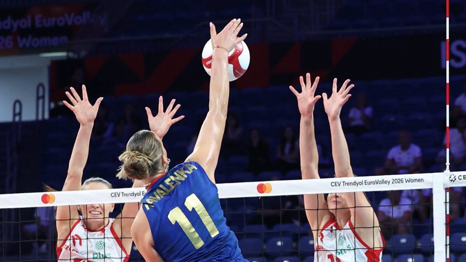 Caminhada histórica no EuroVolley termina nos 'oitavos'