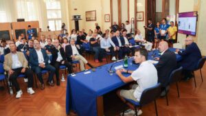 Jogos do Mediterrâneo de Praia Portimão-Lagoa de 2027 apresentados em Taranto